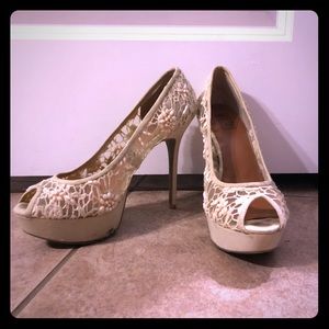 Mix No. Artsy Platform Heel, Sz 10